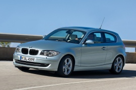 BMW 1 Series 3 doors (E81) 118d 6MT (143 HP)